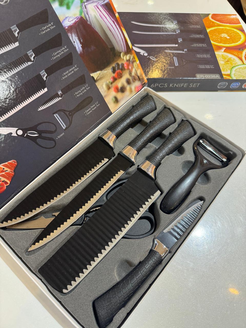 6 Pcs Professional Kitchen Knife Set – Non Stick Serrated Knives with Scissors, Peeler & Sharpener